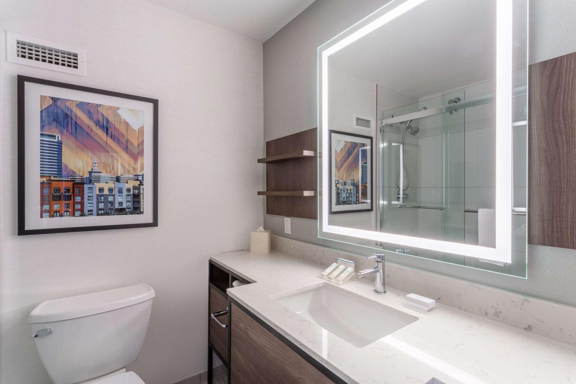 Hilton Garden Inn San Francisco/Oakland Bay Bridge Эмеривилл Экстерьер фото